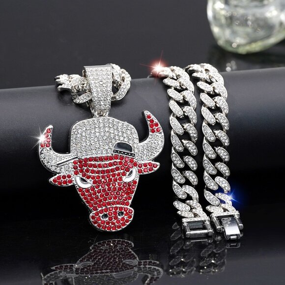 Fashionable and cool red bull head pendant necklace